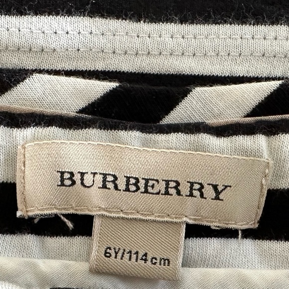 Authentic Burberry Girl striped knitted black and white dress size 6Y - Picture 3 of 5